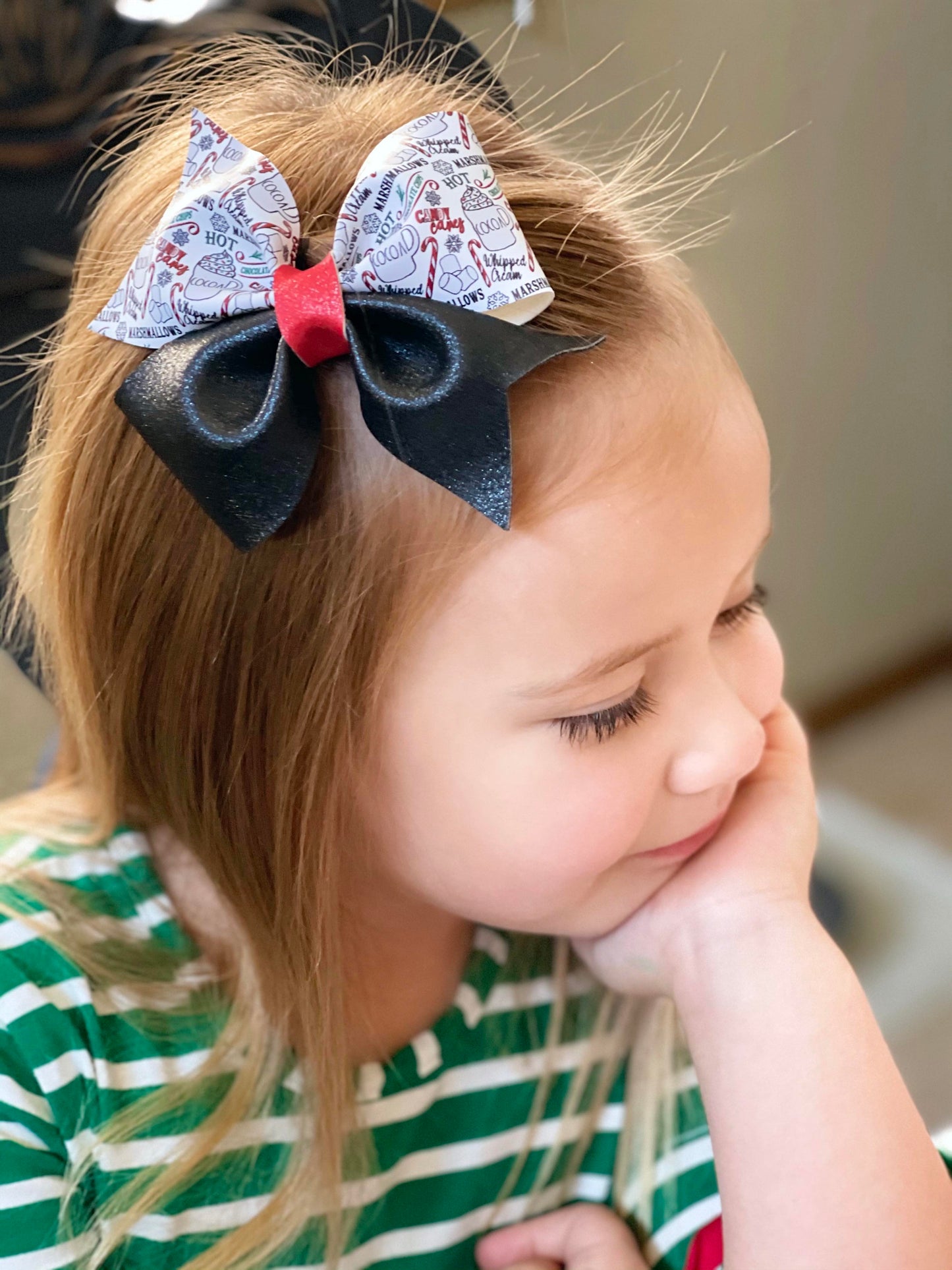 Hot Cocoa Larkin Bow 5"