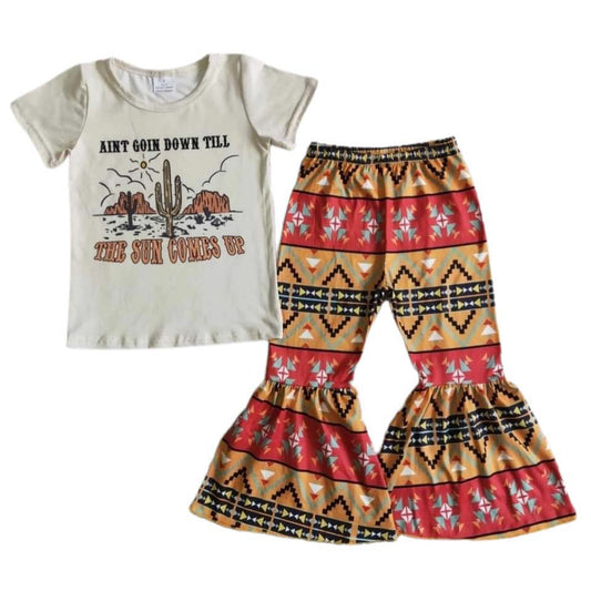 Ain't Going Down Till The Sun Comes Up Bell-bottom Pants Set