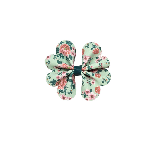 Roses on Mint Catalina Bow 3"